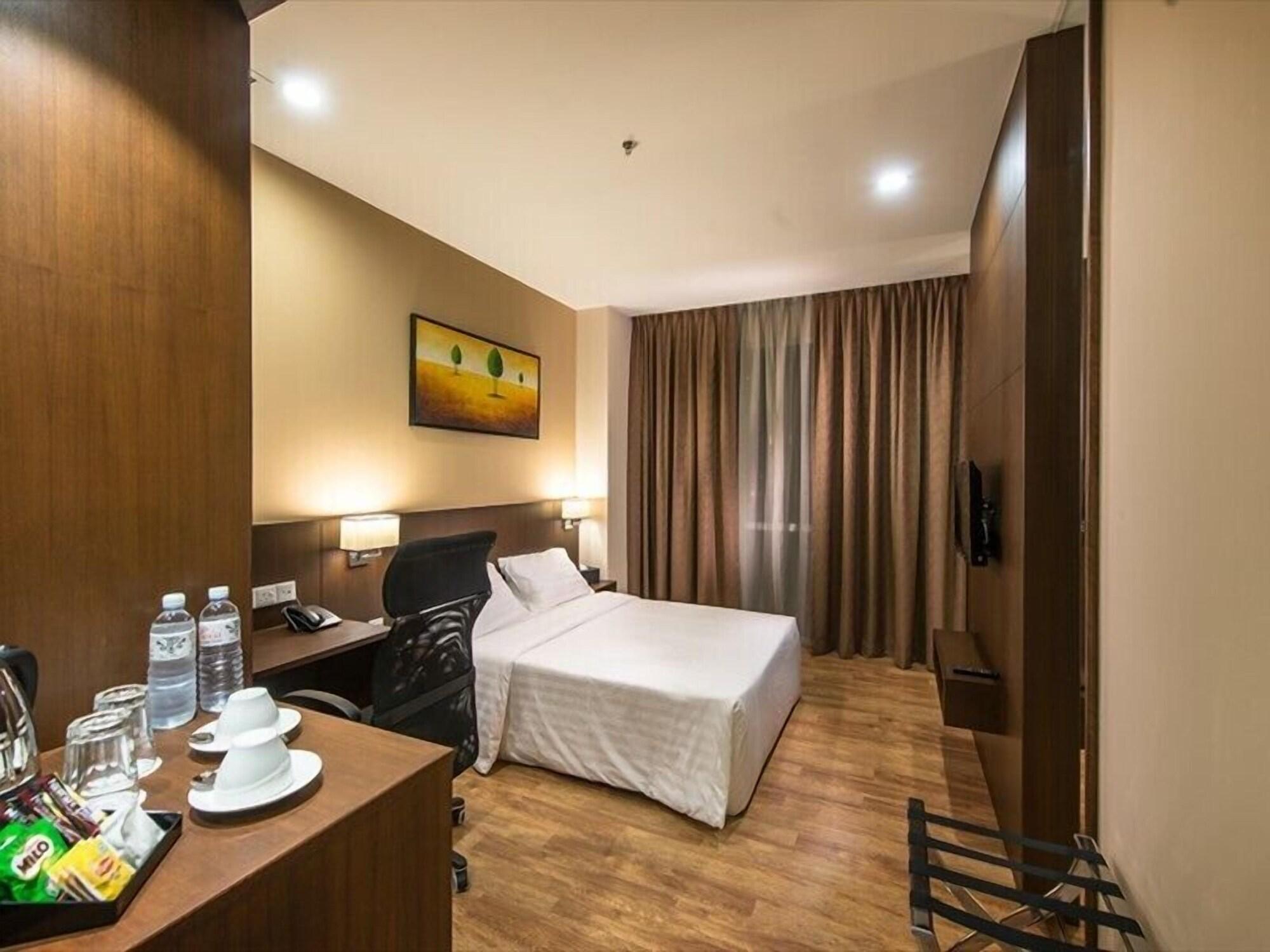 Keoja Hotel Kuala Belait Luaran gambar