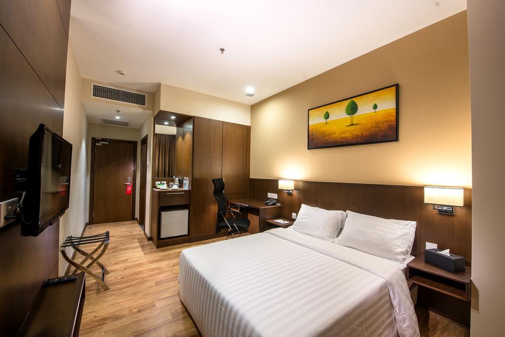 Keoja Hotel Kuala Belait Luaran gambar