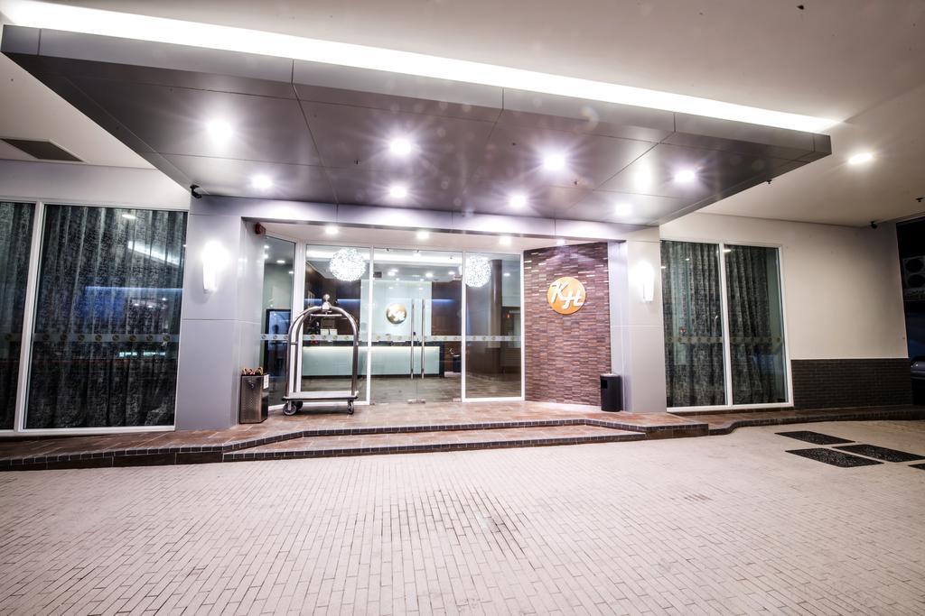 Keoja Hotel Kuala Belait Luaran gambar